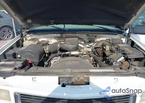 1998 GMC Sierra K1500 из США, поврежденный, VIN 2GTEK19R4W1527544